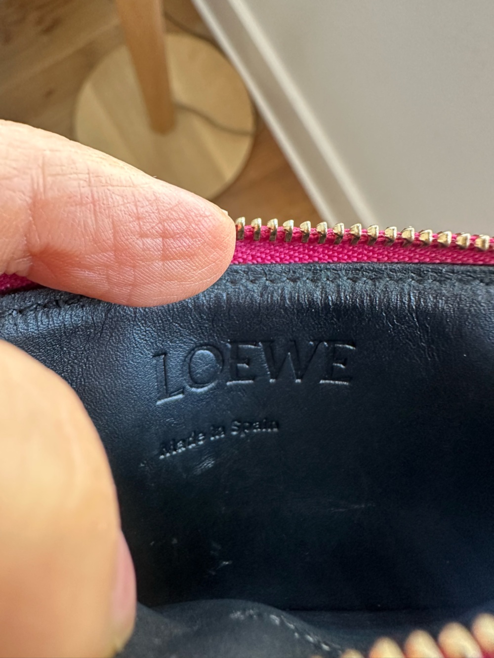 AUTHENTIC Loewe Anagram Coin Purse- hot pink - Picture 8 of 10